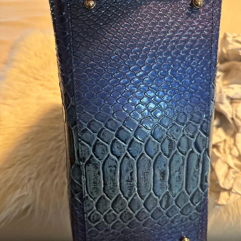 Brahmin Sapphire Caroline Ateague  Purse. NWT! - Picture 4 of 4